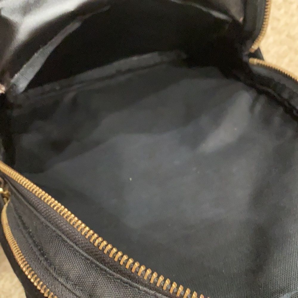COPY - Marc Jacobs Small Backpack - Picture 9 of 11